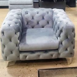 New 3 Piece Grey Chesterfield Button Tufted Sofa Loveseat and Chair - Must See!
