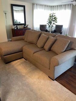 Couch with chaise