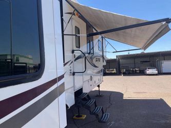 2013 KEYSTONE RV