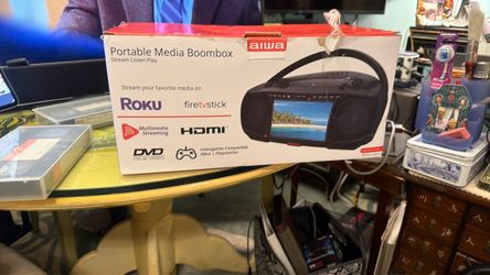 Aiwa Portable Media Boombox