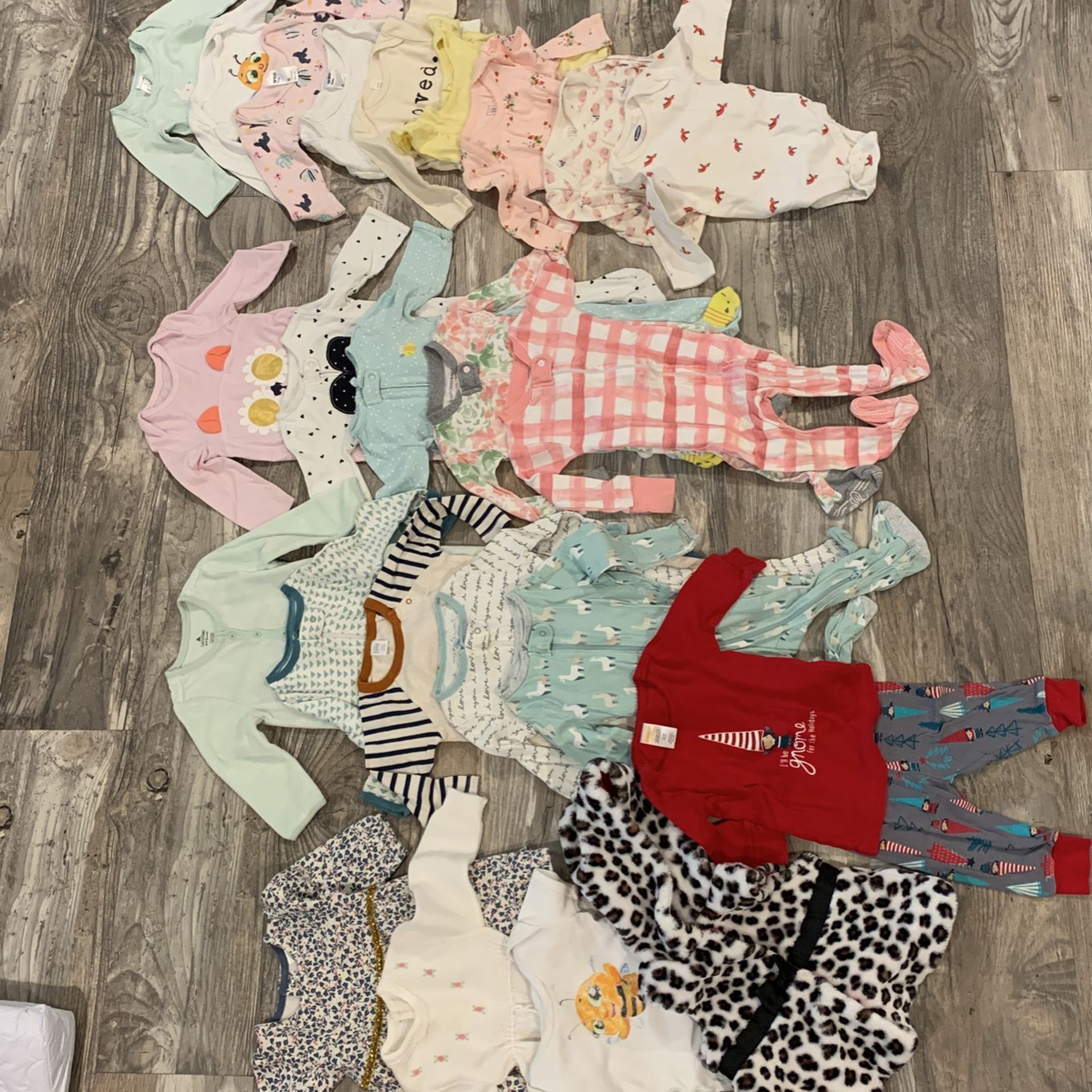 6-12 month Baby Girl Clothing Bundle