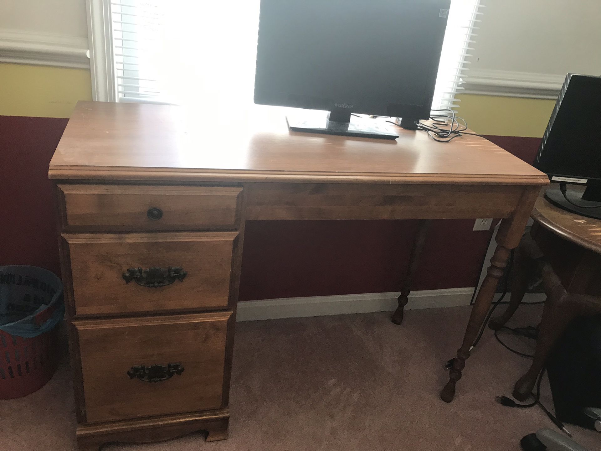 Small solid wood desk. Perfect for kids room.
