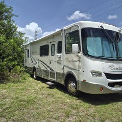 2004 Coachman Excellent Running RV Only 40,000 Miles