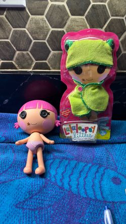 Lalaloopsy Littles Doll. &. New outfit