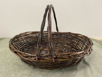 Vintage Oval Basket with Movable Handles