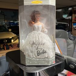 Vintage 1996 Wedding Day Barbie
