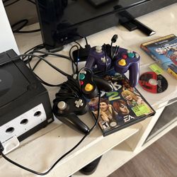 GameCube W/ Controllers And Games