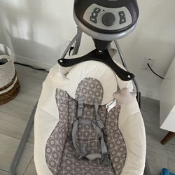 Graco Infant Swing 