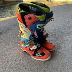 AlpineStars Tech 7 MotoX boots