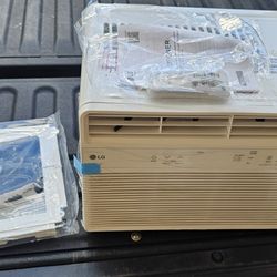 LG6,000BTU115V250Sq.ftNew Window Air Conditioner with Remote