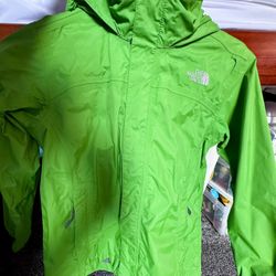 Boy’s The North Face Rain Jacket Size M (10/12)