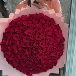 Red Roses 