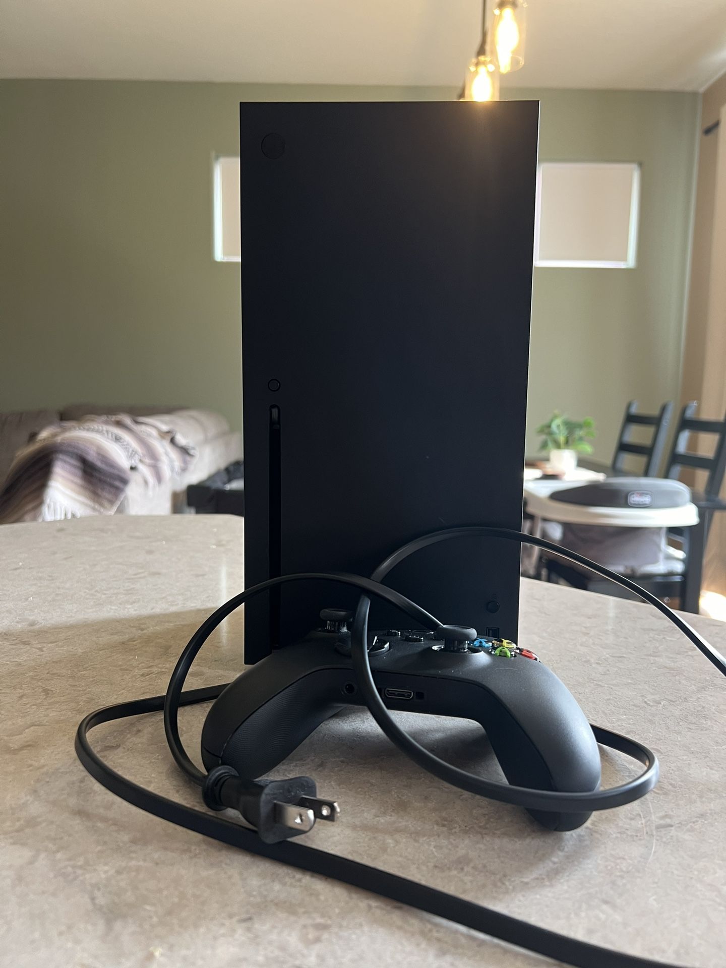 Xbox Series X - Like New 