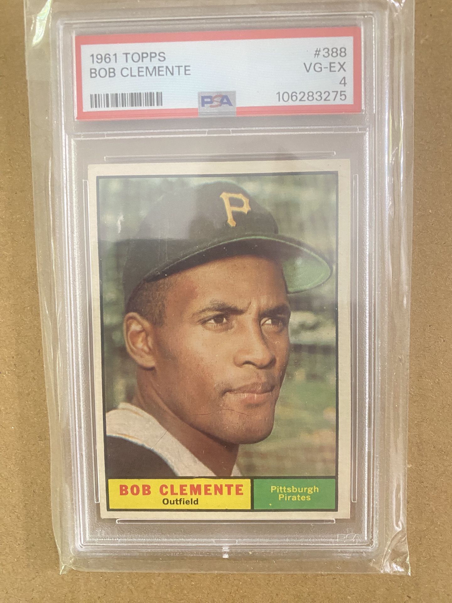 1961 Topps Roberto Clemente PSA 4