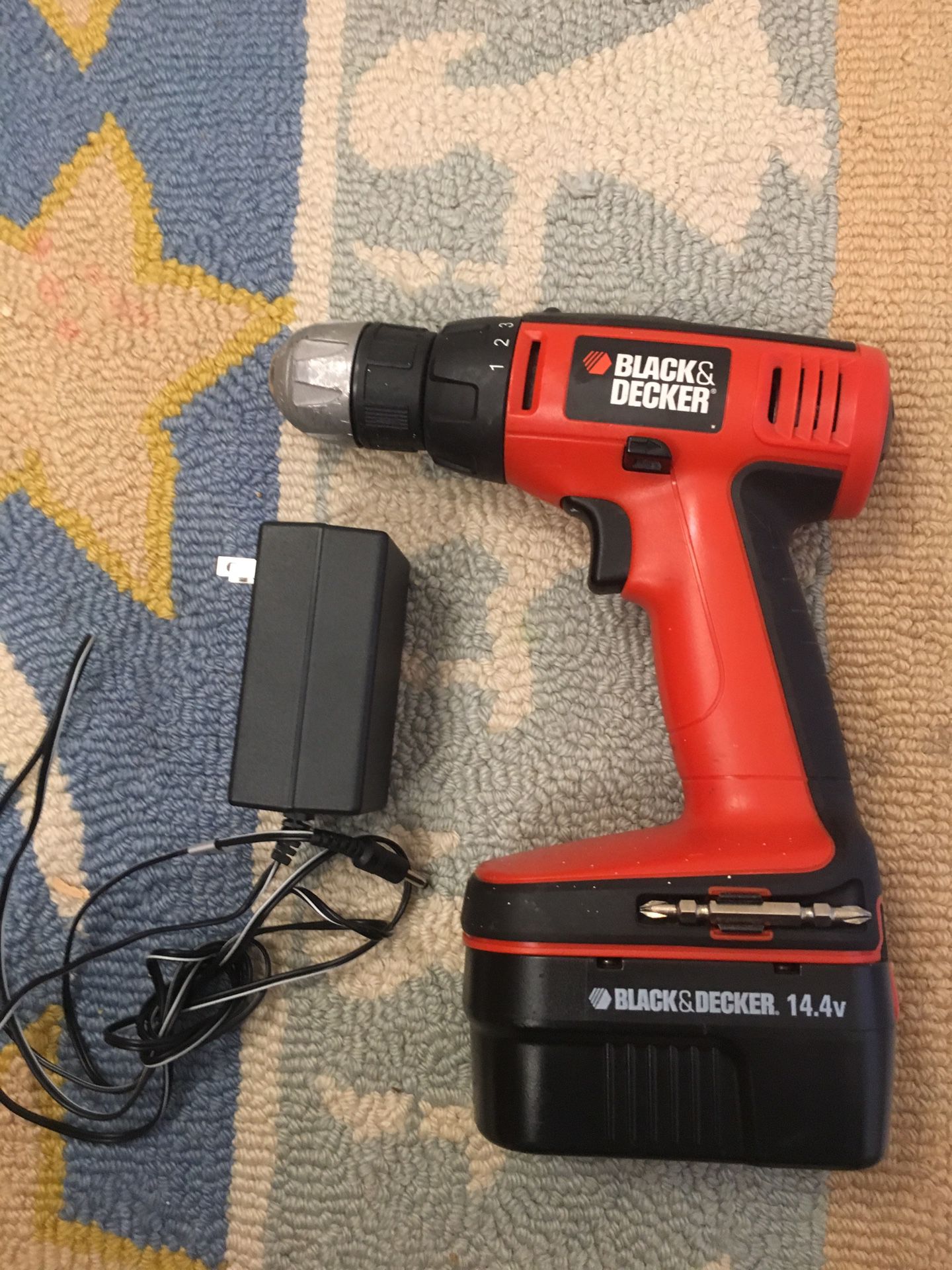 Black & Decker 14.4v Cordless Power Tool with Charger