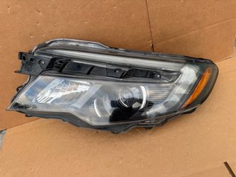 2016-2019 Honda Pilot Ridgeline Left Driver Side Headlight Halogen
