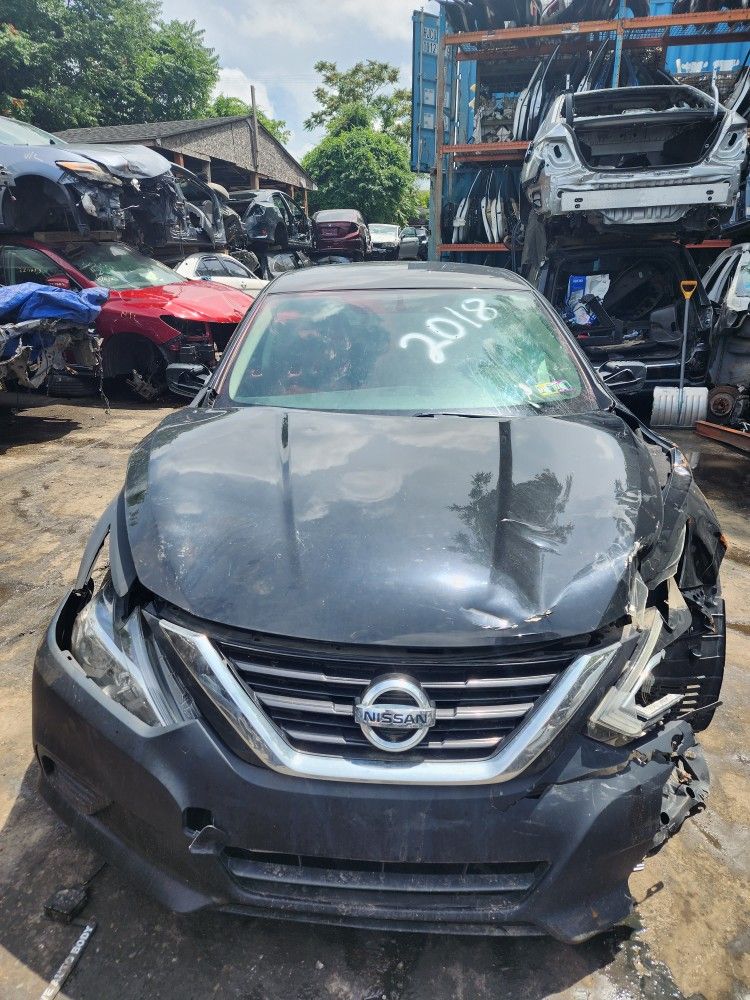 Nissan Altima 2018 (contact info removed) PARTS 