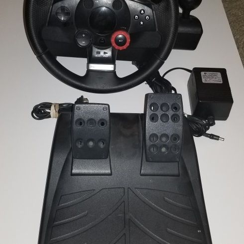 Cash Converters - Logitech Ps3 Driving Force GT Steering Wheel & Pedals  E-X5C19