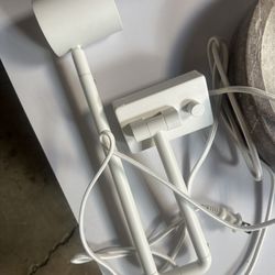 IKEA Nymane Wall Lamp with Swing Arm - White