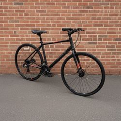 NEW 2025 19" FUJI ABSOLUTE 1.9 DISC MATTE BLACK RED 16 SPEED FITNESS HYBRID BIKE