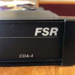 FSR CDA-4 VGA Monitor Distribution Amplifier - 4 Outputs  With AC