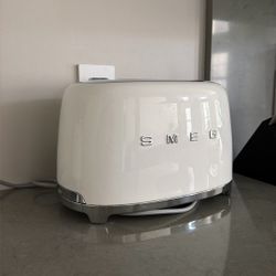 SMEG Cream 2-Slice Retro Toaster 