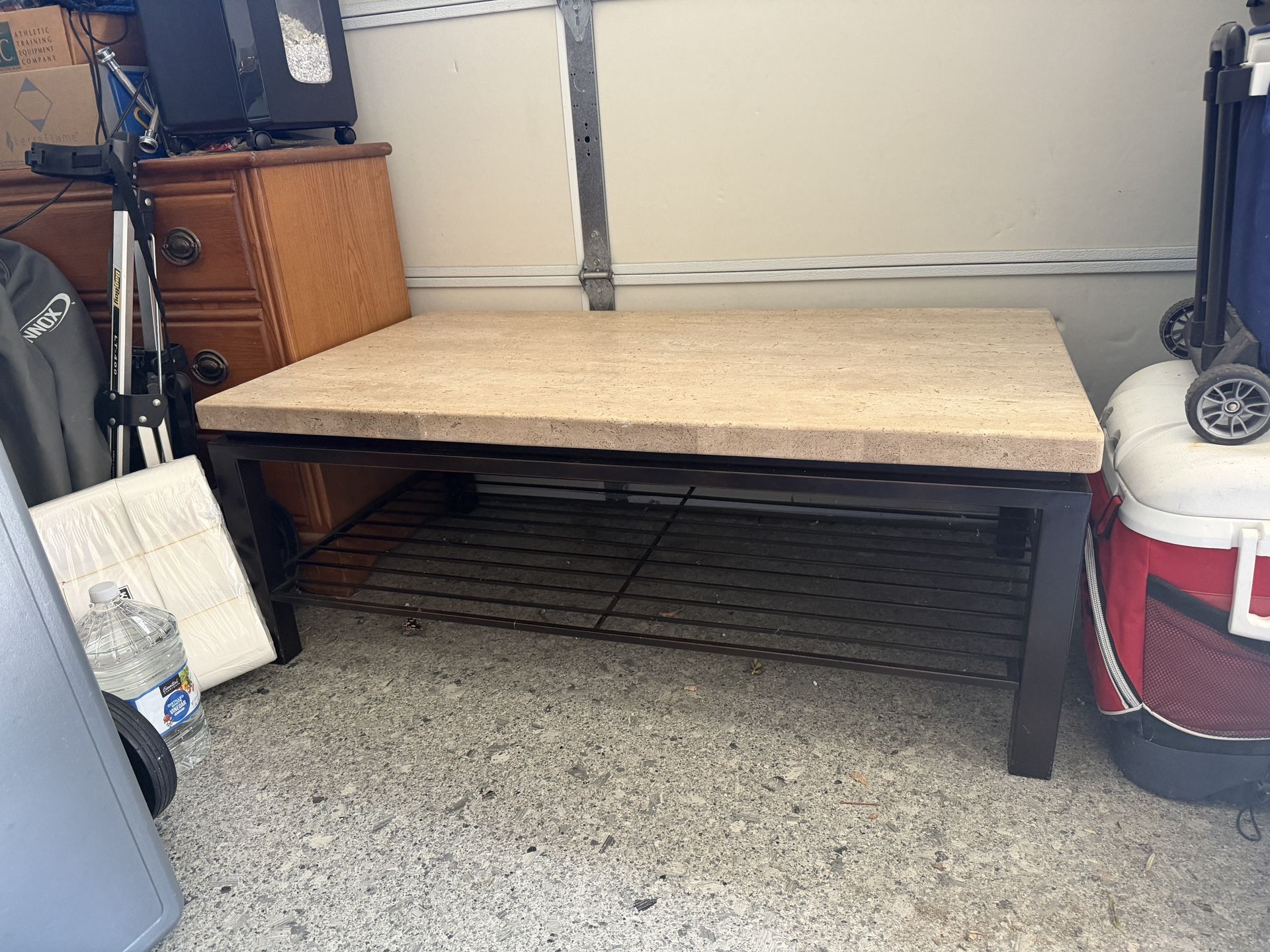 Matching coffee table and end table