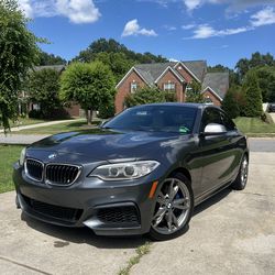 2015 BMW M235i