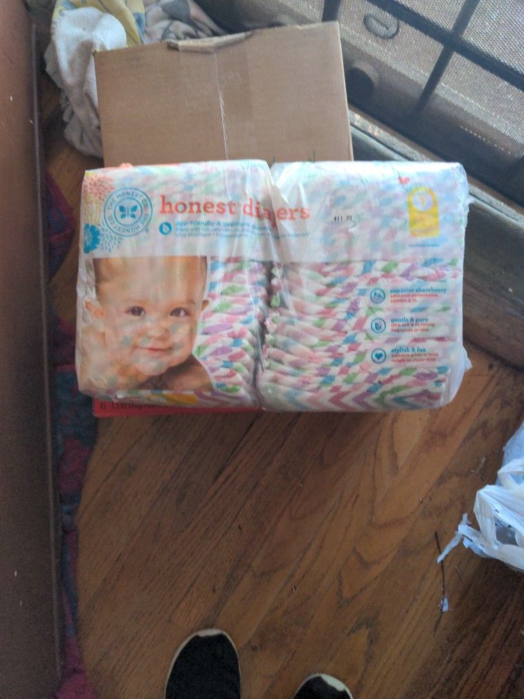 Honest Diapers Size 1, 44 Diapers, 8 To 14 Pounds