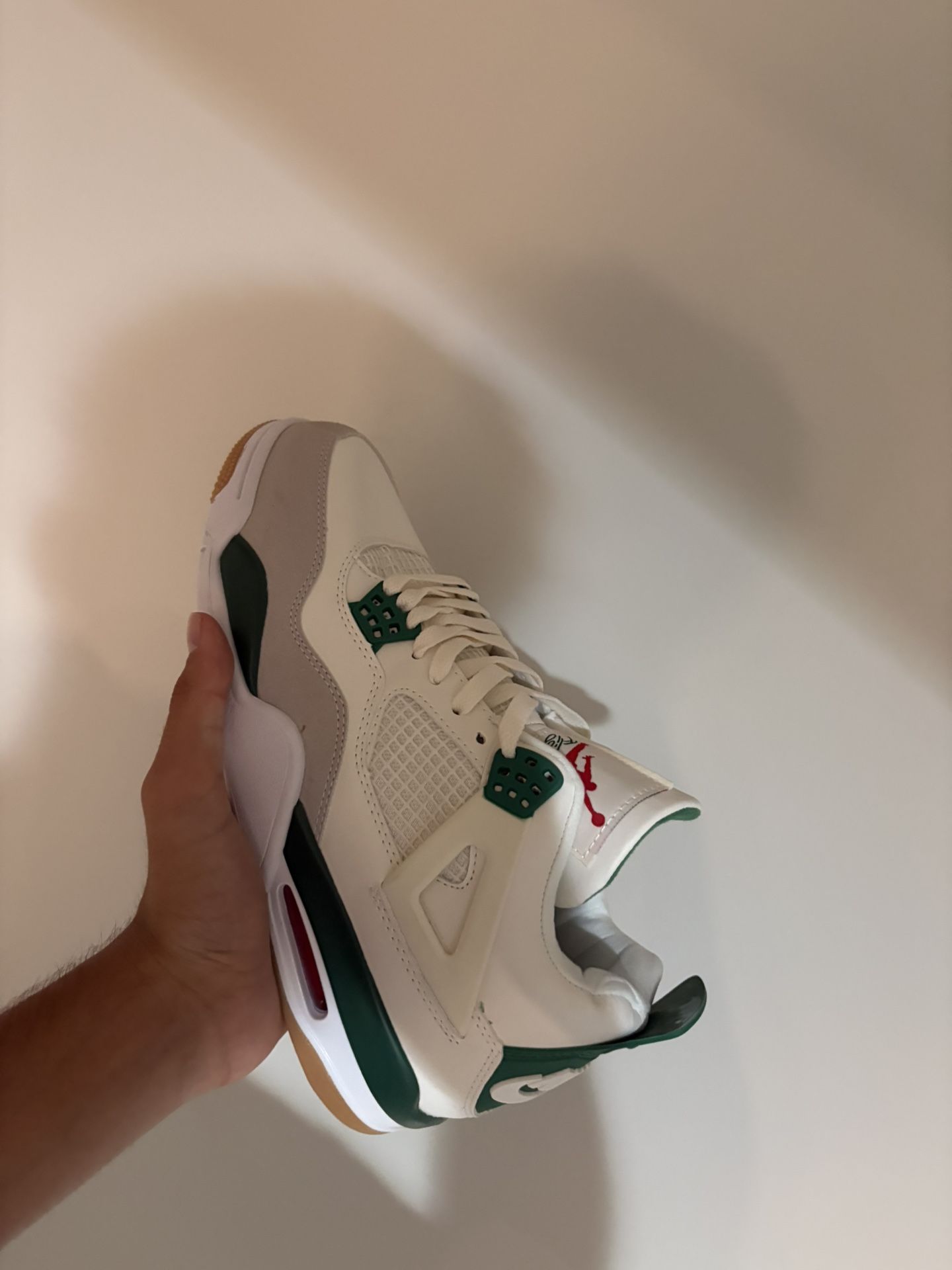 Jordan 4 SB Green