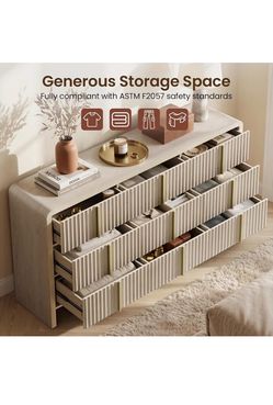#B 9 Drawer Dresser