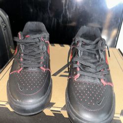 Black Nikes 