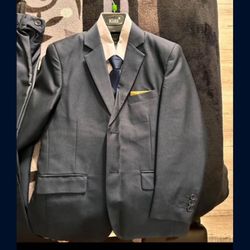Traje De Vestir Para Niño Size 8