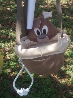 Baby door hanger
