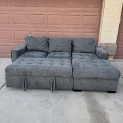 *Delivery* Gray Pullout Sectional Couch