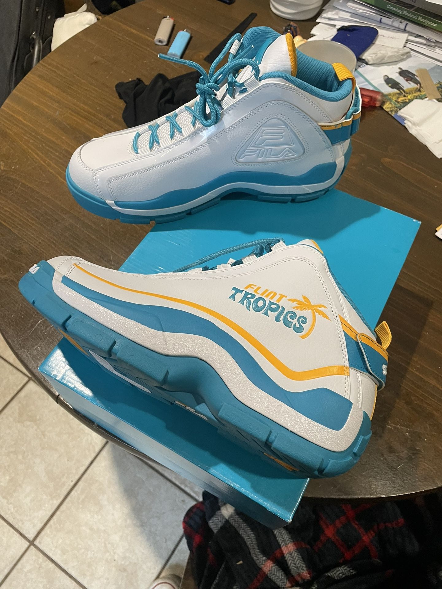 FILAs. Flint Tropics: Semi-Pro