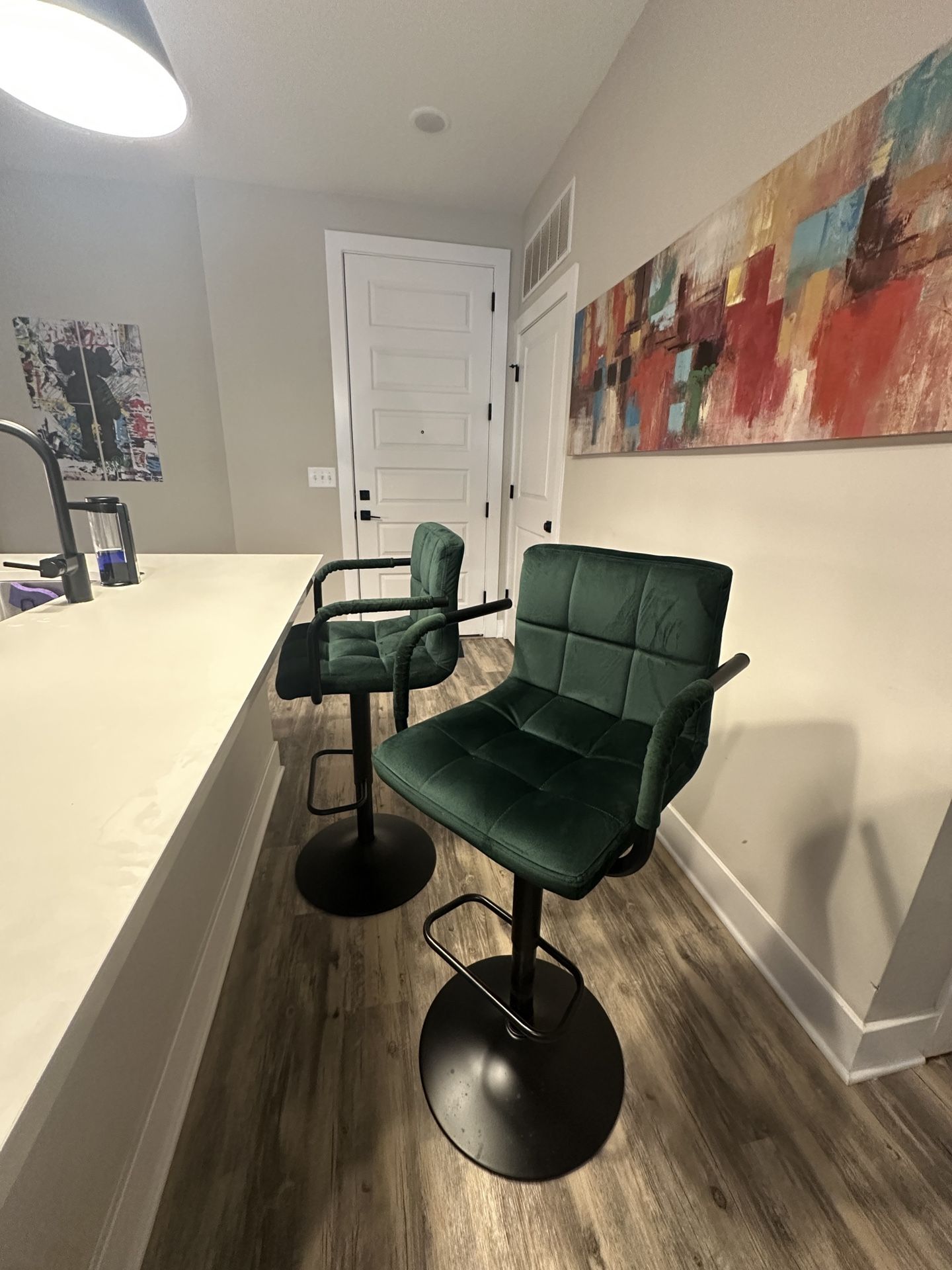 2 Barstools 