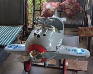 Pedal Car (airplane: ) (offer Up Please Post )