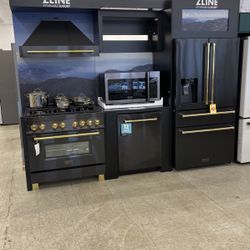 ZLINE AUTOGRAPH EDITION KITCHEN (without Microwave)