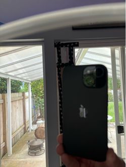 iPhone 15 128gb (unlocked for ANY CARRIER) excellent condition