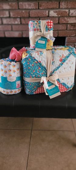 Pioneer Woman Bedding 