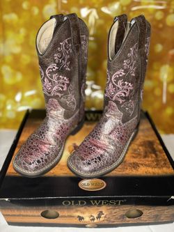 Girls Boots