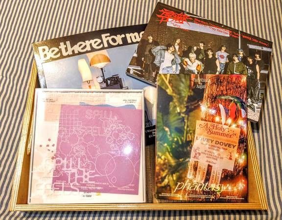 KPop Lg Collection - CDs, Photobooks, Photo Cards, Posters, Stickers