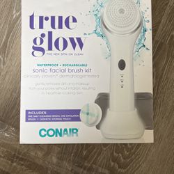True Glow Facial Brush Kit