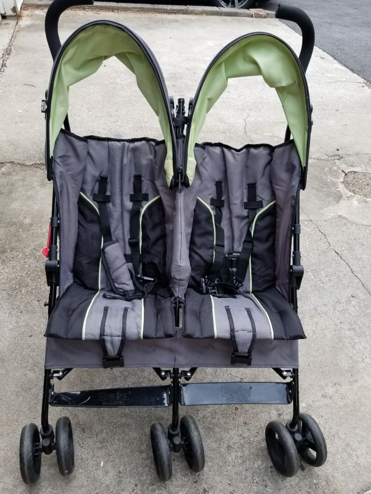 Delta double stroller