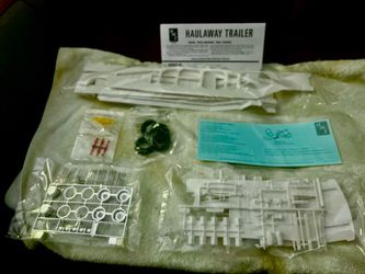 Vintage amt haulaway trailer 1/25 scale five-car automobile transporter