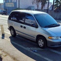 2000 Dodge Caravan 