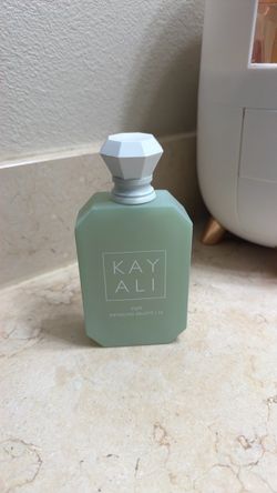 Kayali Yum Pistachio Gelato | 33 Perfume