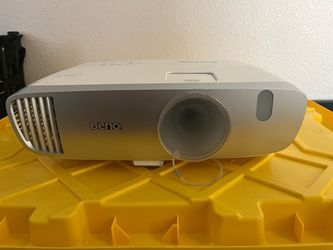 BENQ HT2050A Full DLP Home Theatre Projector