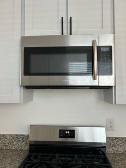 Samsung Stainless Steel Over-the-Range Microwave